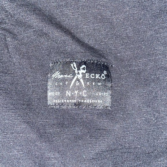 Marc Ecko Men's Black/Gray/White Short Sleeve and Henley Shirt. Size: Small - Picture 6 of 10